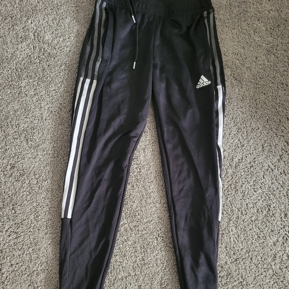 Adidas joggers